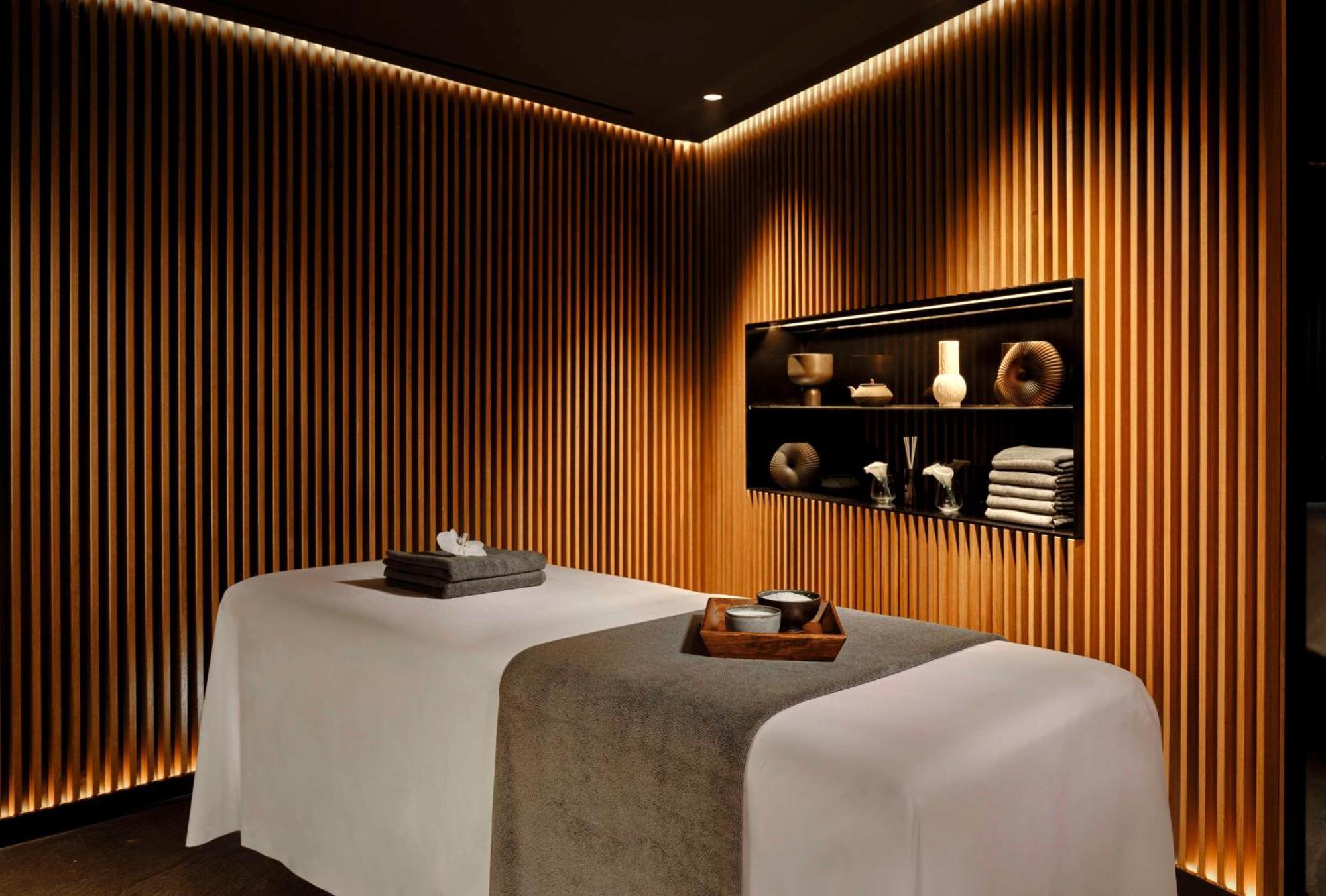 Art'Otel Zagreb, Powered By Radisson Hotels Esterno foto The Spa at The Ritz-Carlton, Dubai