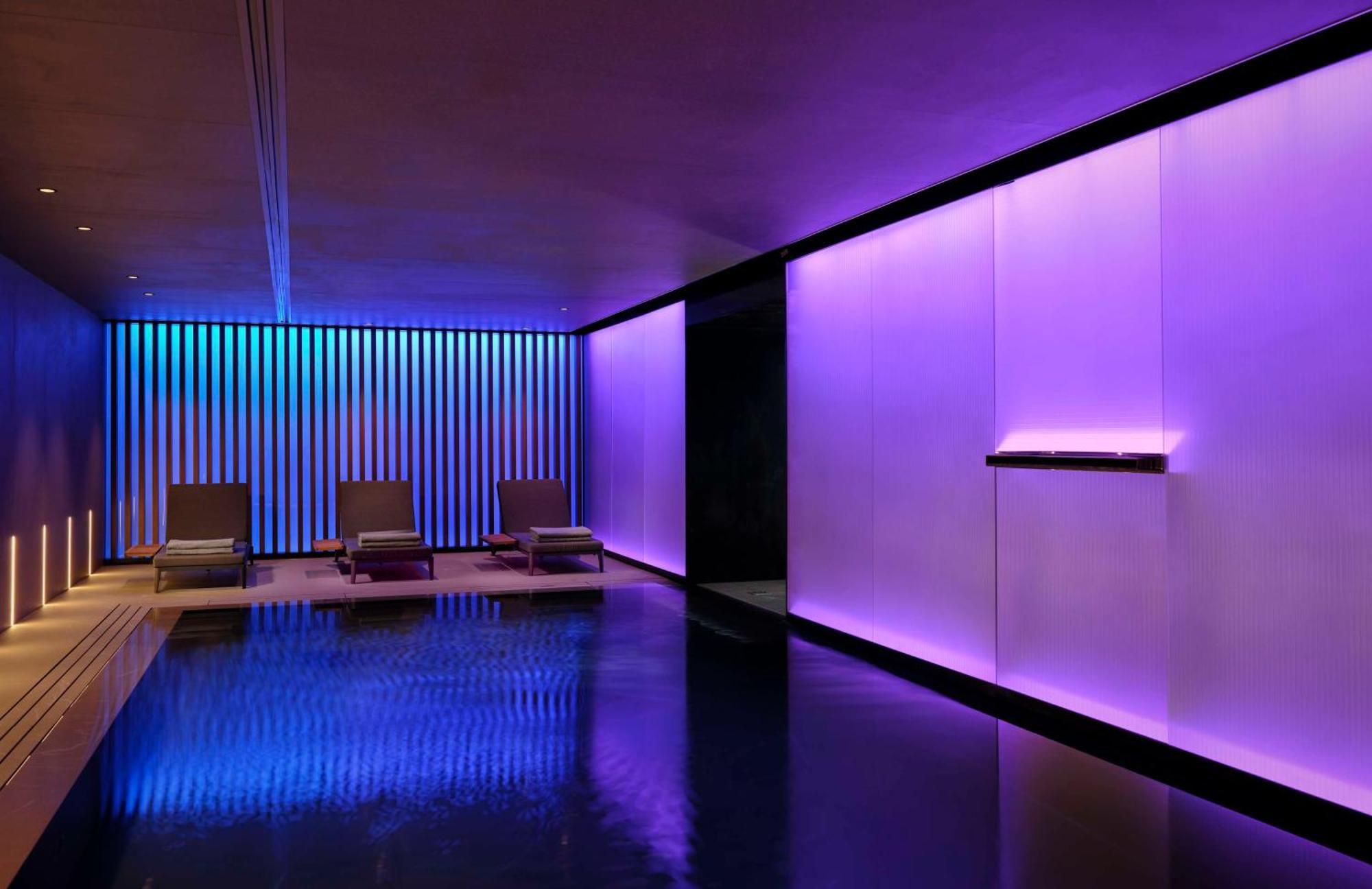 Art'Otel Zagreb, Powered By Radisson Hotels Esterno foto The Spa at The Landmark